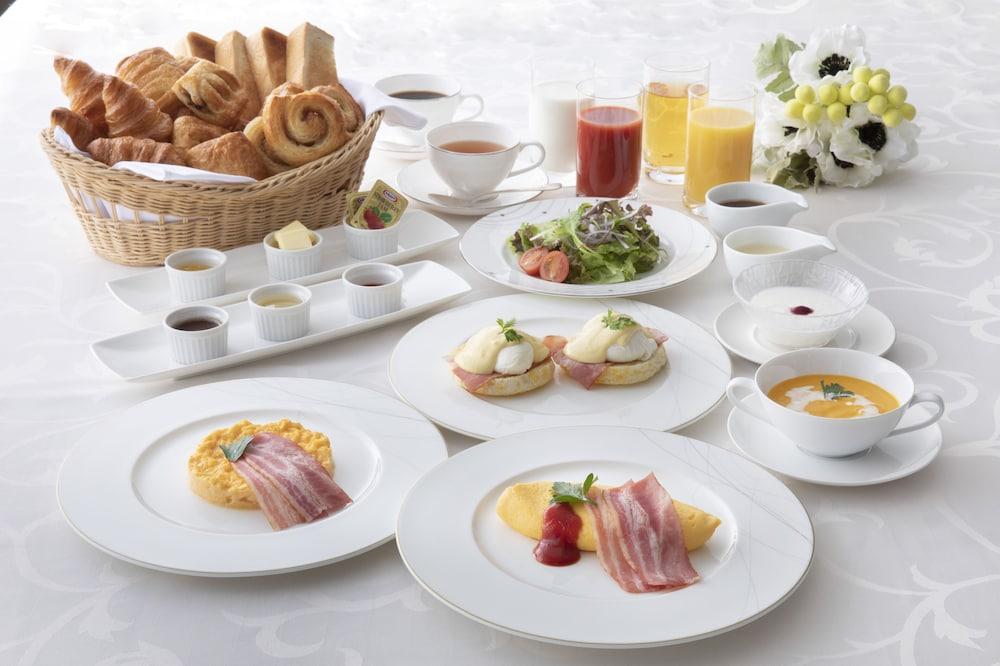Kure Hankyu Hotel Экстерьер фото