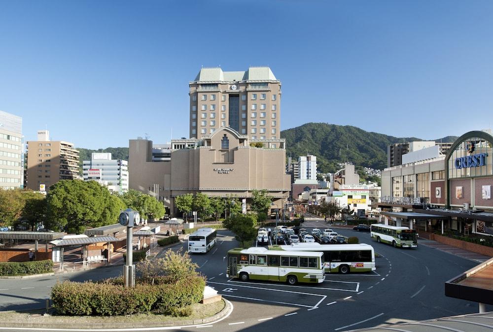 Kure Hankyu Hotel Экстерьер фото