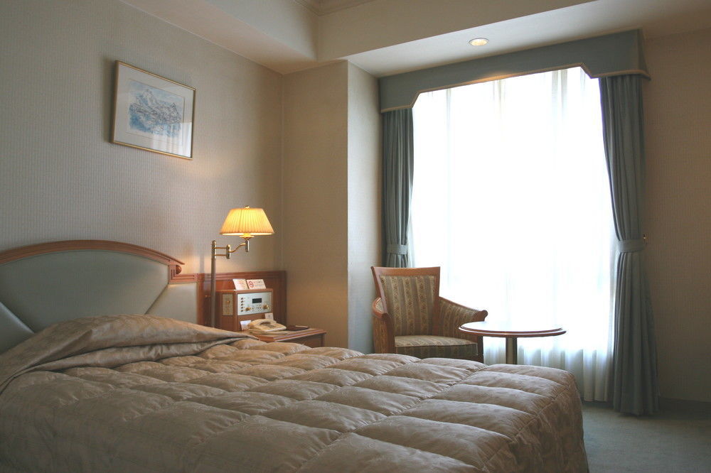 Kure Hankyu Hotel Экстерьер фото